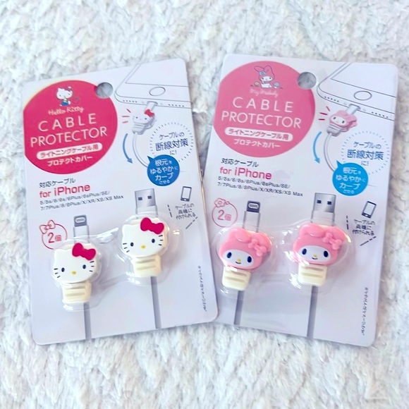 Hello Kitty cable protector for IPhone - Picture 3 of 5